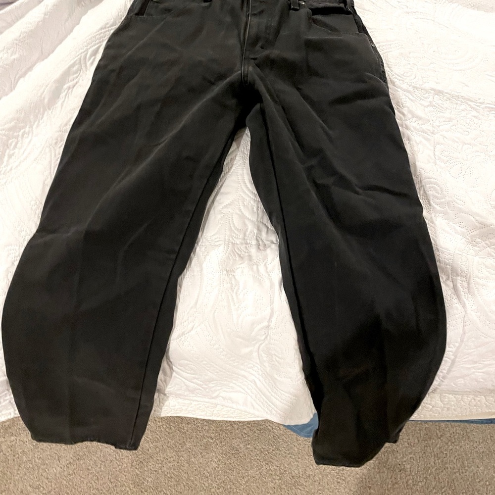 Work jeans. Dickies 32 x 30. Worn once and washed once.
